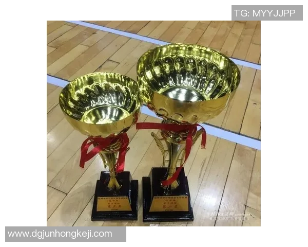 重庆羽毛球队与广州羽毛球队赛后状态分析与复盘总结 重庆羽毛球队与广州羽毛球队赛后状态分析与复盘总结